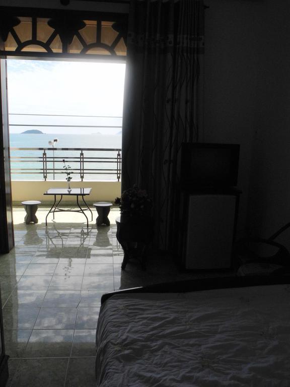 Nam Hong Hotel Нячанг Номер фото